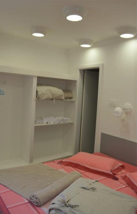 Vicencin Place Downtown Studio Apartments Sibenik Ngoại thất bức ảnh