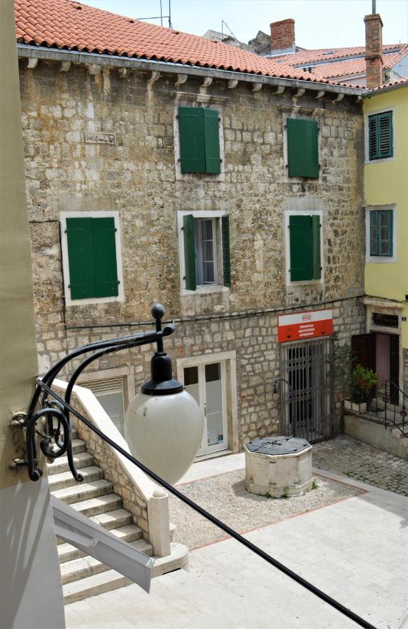 Vicencin Place Downtown Studio Apartments Sibenik Ngoại thất bức ảnh
