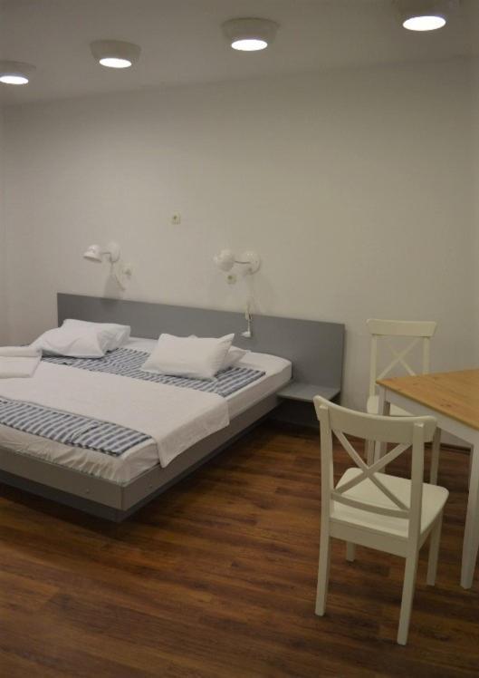 Vicencin Place Downtown Studio Apartments Sibenik Ngoại thất bức ảnh